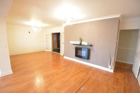 Dining Area: