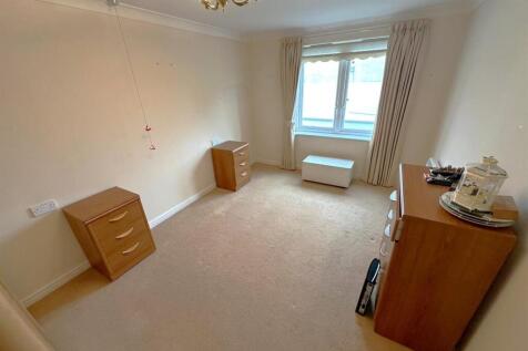 Bedroom 2.jpg