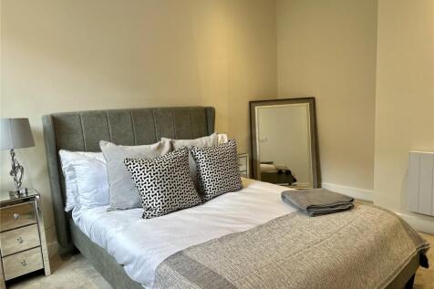 Flat 9