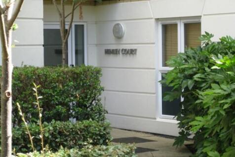 Henley Court entrance
