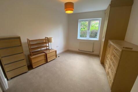 8 Henley Court BED ONE