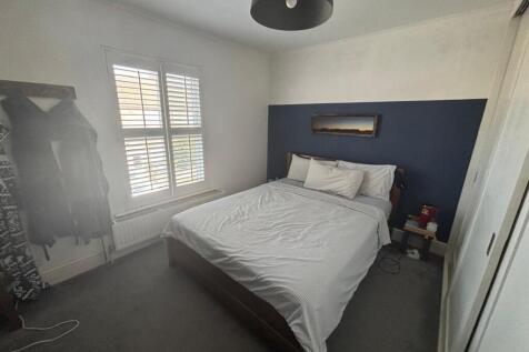 Bed 1