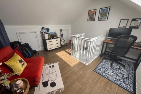 bed 3 pic 2