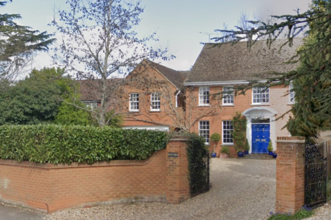 West Wings Woodlands Middle Hill