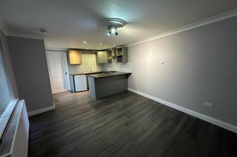 Kitchen &amp; Lounge