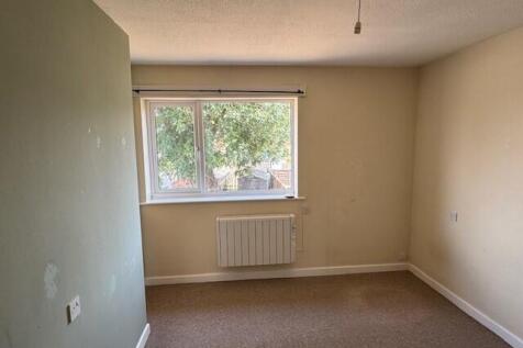 Main Bedroom II