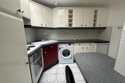 Kitchen (ii)