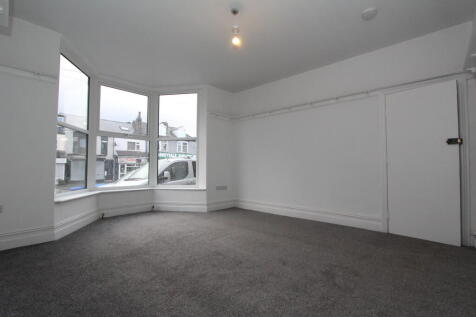 2025-11-28 13.04....