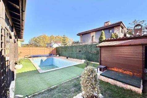 Property Image 60