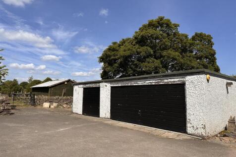 Triple Garage