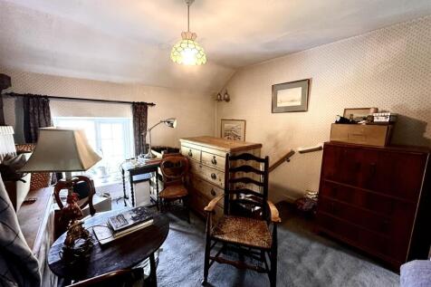 Landing Bedroom