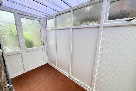 Utility / Lean To