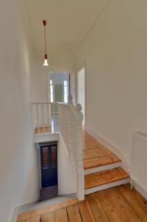 pre tenants move in