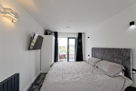 Double bedroom
