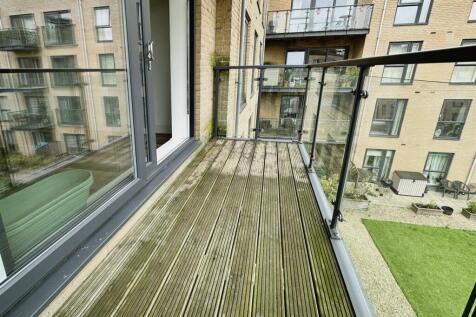 BALCONY 202.JPG
