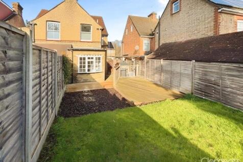 cfb6d249-Gdn 201.jpg