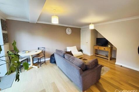 6be34f6e-Living 203.jpg