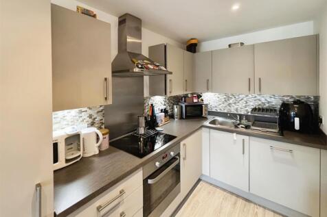 b0243692-Kitchen 201.jpg