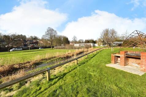 Communal Grounds
