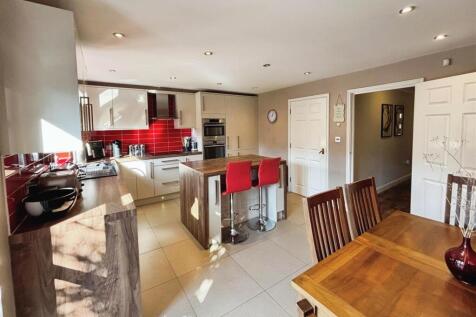 77845cf0-Kitchen 204.jpg