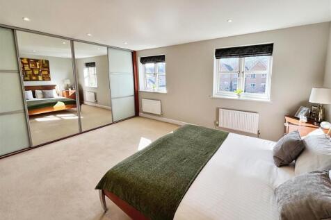 4996fa31-Bedroom 20One.jpg