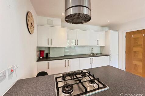 Fitted Kitchen