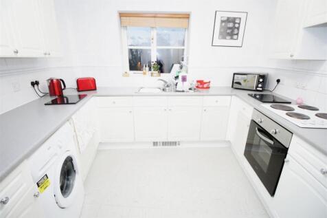 Kitchen.JPG