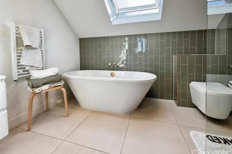 0ef5e5c7-Bathroom.jpg