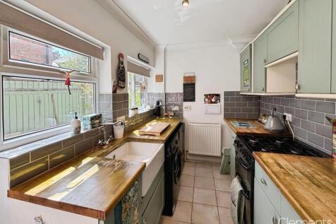 85b5eaf3-Kitchen 202.jpg