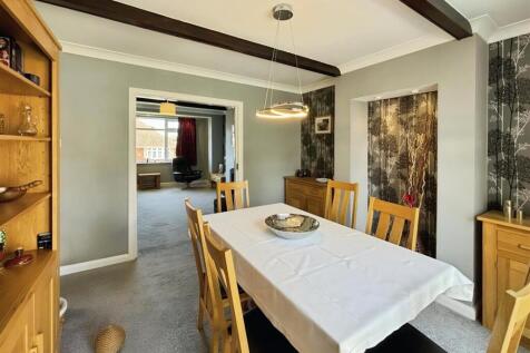 9ea96b2c-Dining 20Room 202.jpg