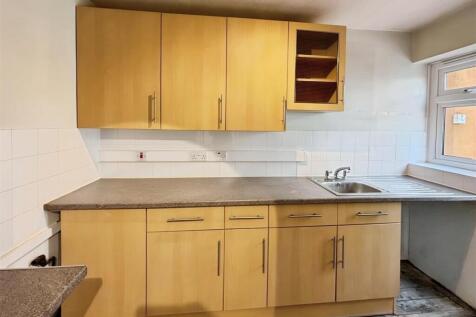 f5be1282-Kitchen 201.jpg