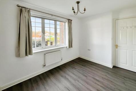 321815d3-Bedroom 20Two 202.jpg