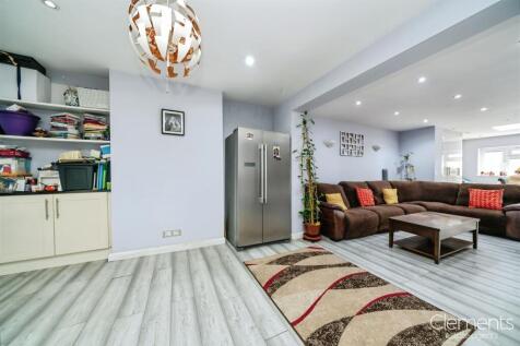 517ac795-30-Roughdown-Avenue-1022.jpg