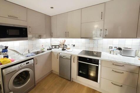 Fitted Kitchen