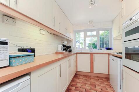 626a90c4-Kitchen.jpg
