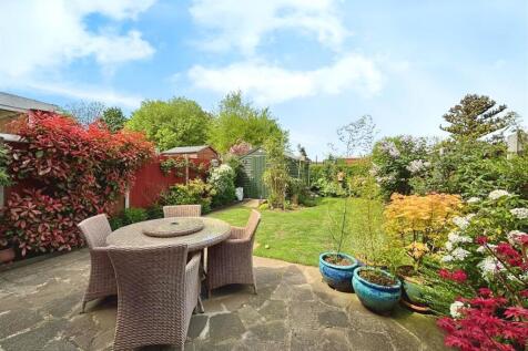 36fbf621-Garden 201.jpg
