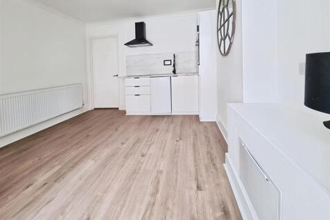 3dfb743f-PHOTO-2025-06-10-10-47-25 20 281 29.jpg
