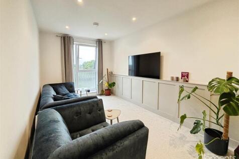 Open Plan Lounge/Kitchen