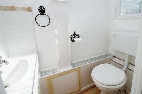 CLOAKROOM / WC