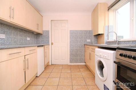 eaa75585-KITCHEN.JPG