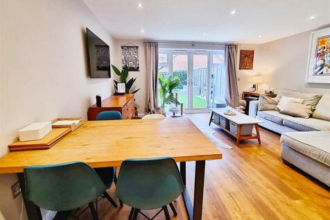 b80e8173-PHOTO-2025-10-23-11-18-42 20 285 29.jpg