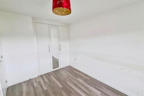 a812fedc-PHOTO-2025-10-29-14-29-59 20 281 29.jpg