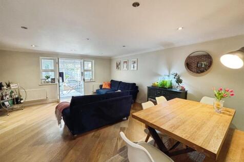 d84178c2-Photo 2011-6-25 2C 2013 2027 2029.jpg