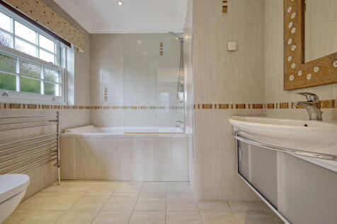 Bed Three En Suite