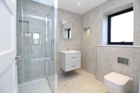 En Suite Shower Room