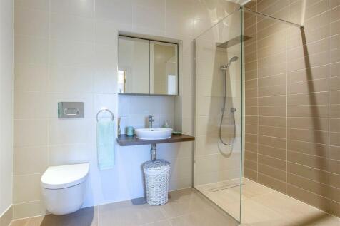 01280_Meadow Court_Apartment_082.jpg