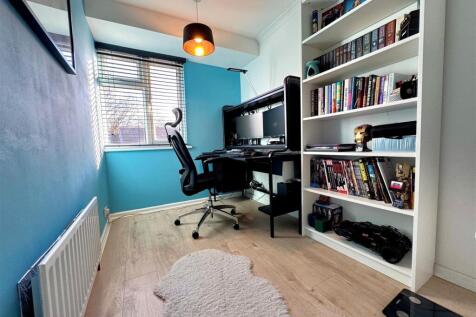 bedroom.jpg