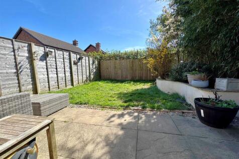garden 2.jpg