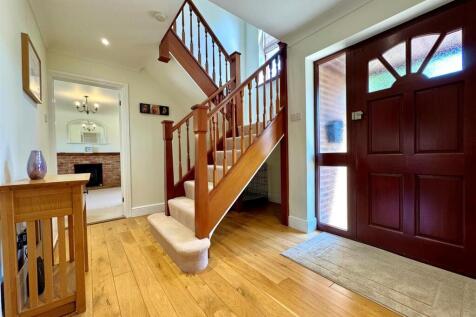 hallway.jpg