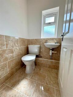 cloakroom.jpg